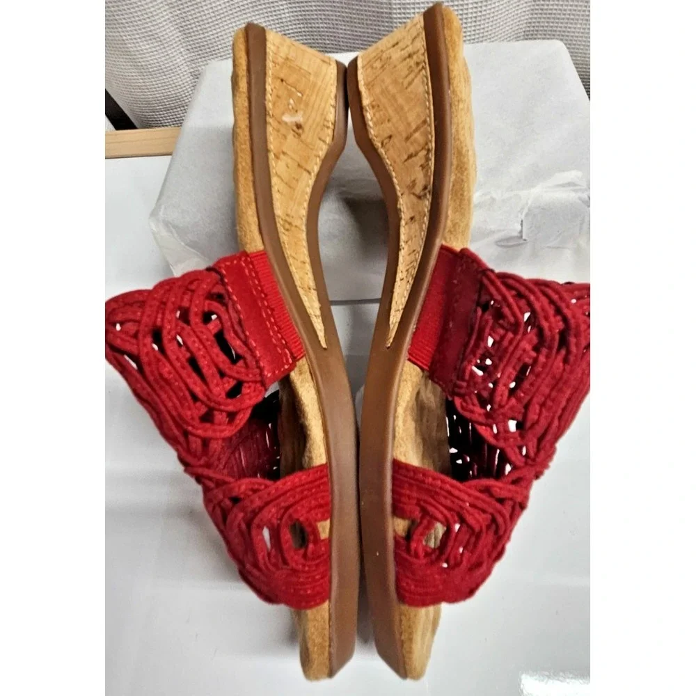 WALKING CRADLES red suede kudos‎ cork wedge heel sandals woman Sz 6Wide